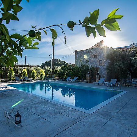 Io Villa Stoupa Luaran gambar
