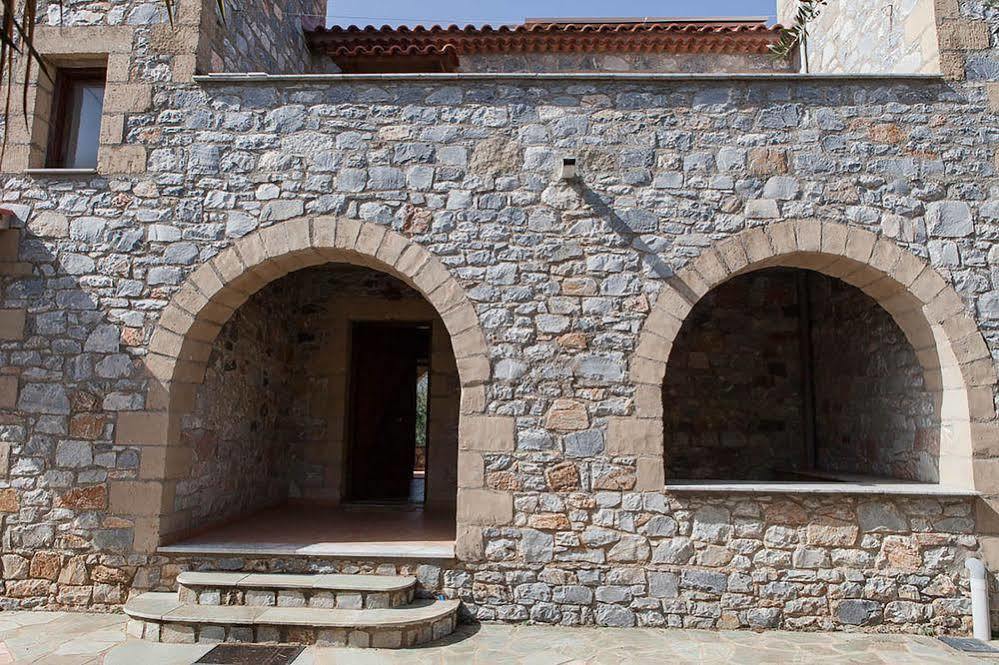 Io Villa Stoupa Luaran gambar