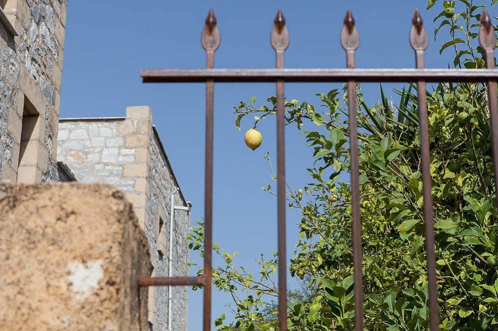 Io Villa Stoupa Luaran gambar